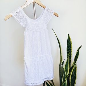 SALE 3/$25Children’s Place Lace white Romper Size 7/8